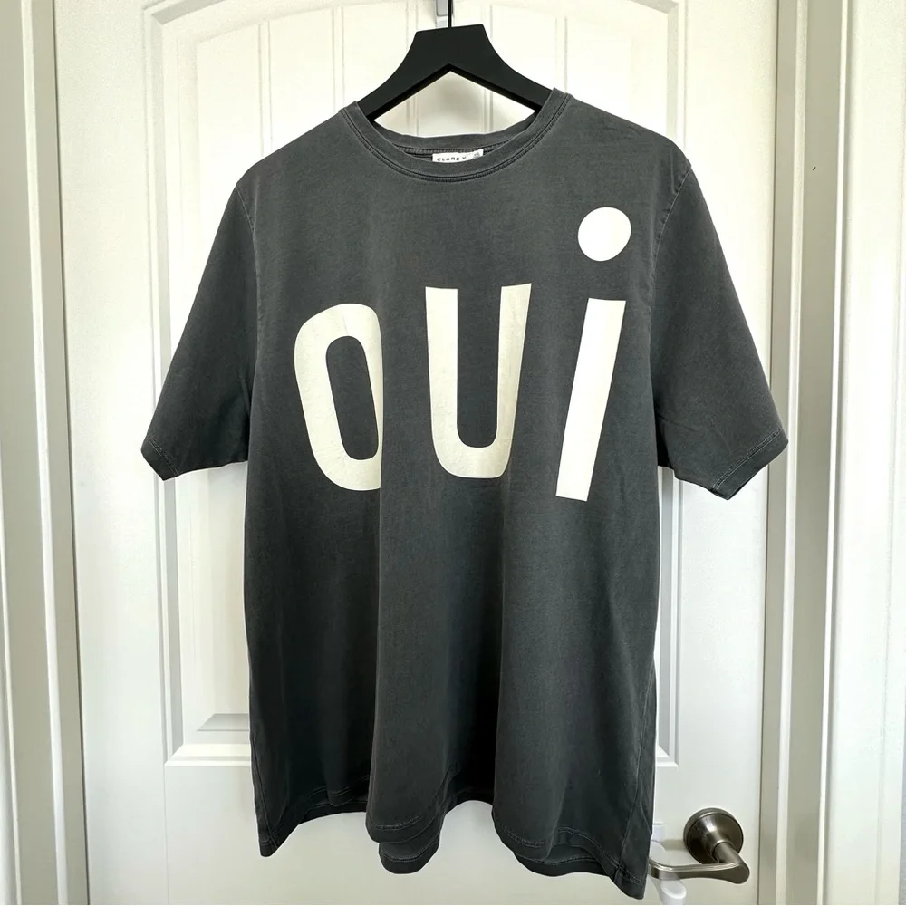 Clare V. Original Tee in Faded Black with Cream Grand 'Oui' Print | XXL | GUC - Picture 11 of 12
